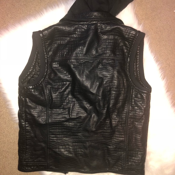 Leather vest (GUESS) - Picture 5 of 5